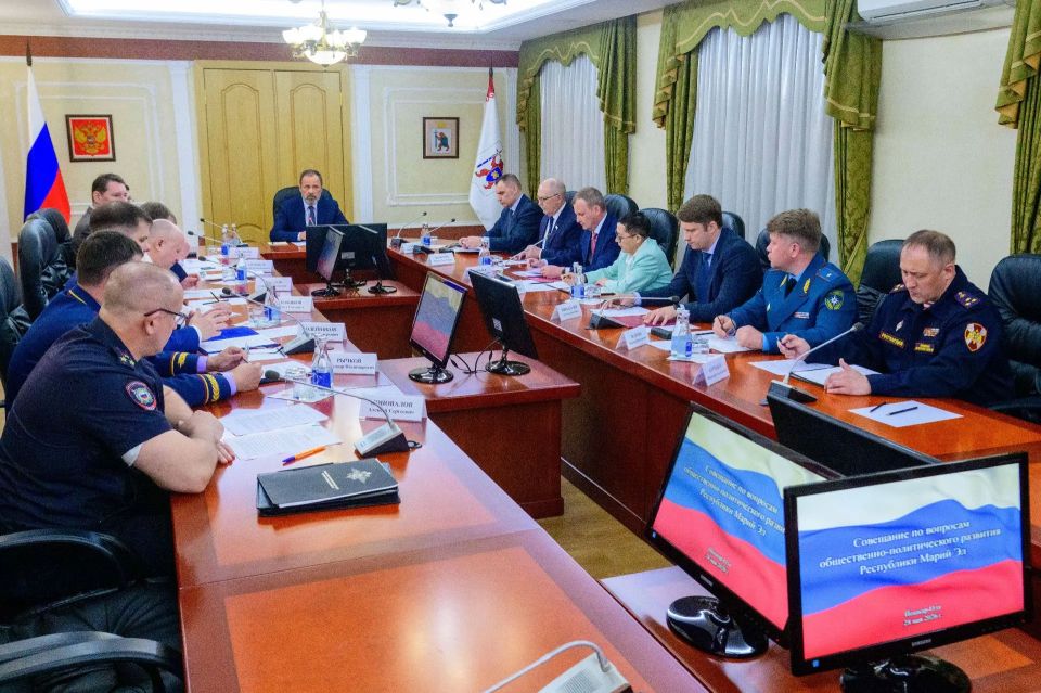 Полномочный представитель Президента РФ в ПФО отметил динамичное развитие базовых отраслей экономики Республики Марий Эл Полномочный представитель Президента РФ в ПФО отметил динамичное развитие базовых отраслей экономики Республики Марий Эл