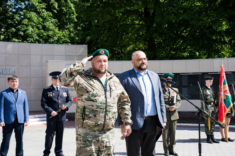 В Марий Эл отметили День пограничника В Марий Эл отметили День пограничника