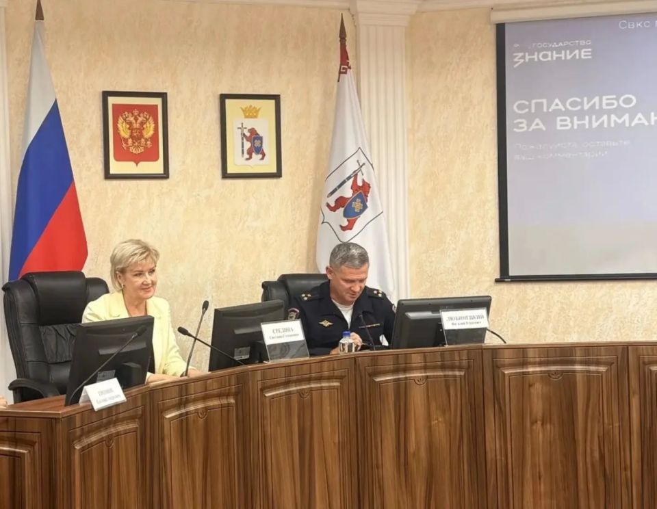 Сегодня лектор Российского общества «Знание», руководитель музейно-патриотического центра «Герои Отечества» Национального музея Республики Марий Эл им. Т. Евсеева, преподаватель кафедры отечественной истории Марийского...