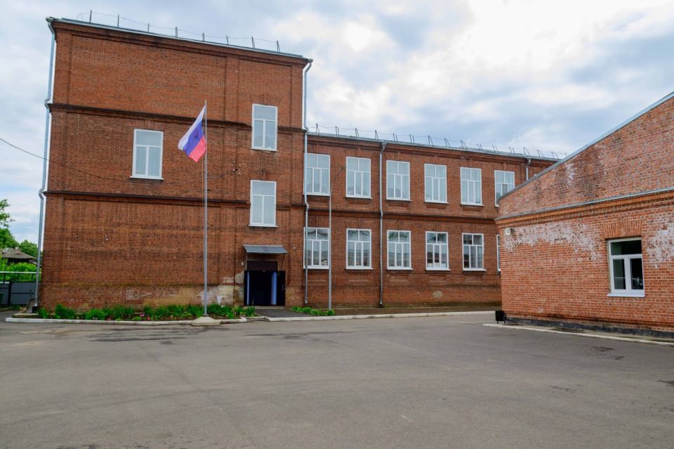 Глава Марий Эл в рамках поездки в Козьмодемьянск посетил школу-интернат «Дарование» Глава Марий Эл в рамках поездки в Козьмодемьянск посетил школу-интернат «Дарование»