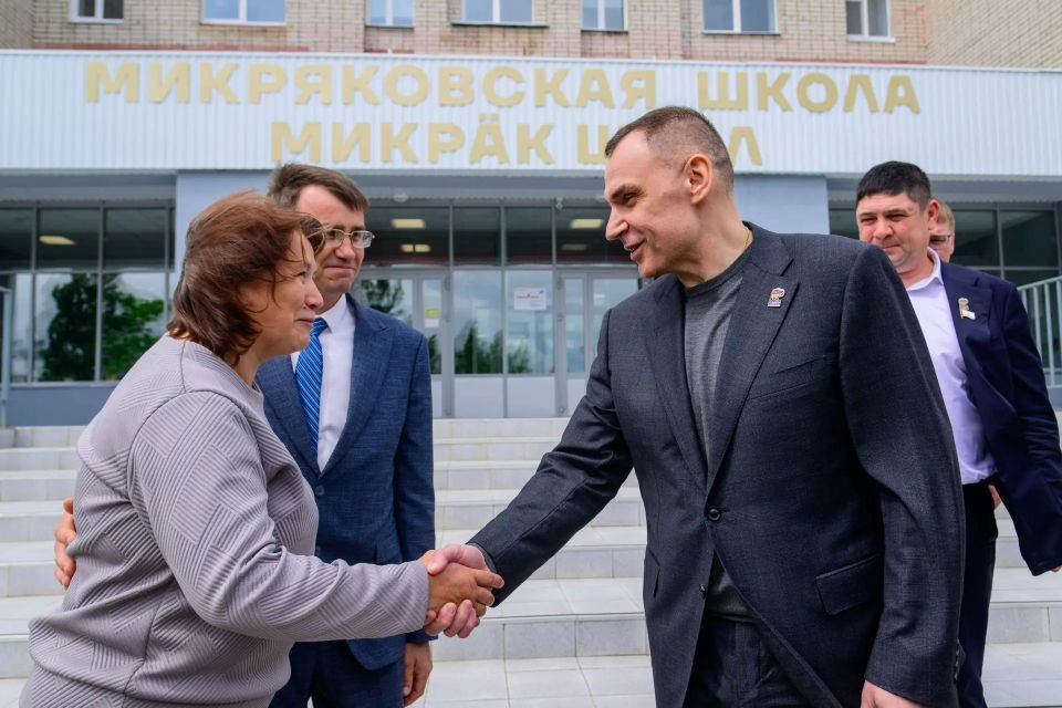Юрий Зайцев: Оценил, как здорово реализовали идею по созданию агроклассов в Микряковской школе в Горномарийском районе Юрий Зайцев: Оценил, как здорово реализовали идею по созданию агроклассов в Микряковской школе в Горномарийском районе