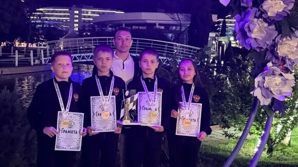 Шахматисты Марий Эл выиграли все партии на Всероссийском турнире в Сочи