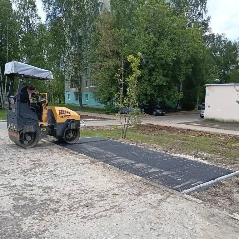 Работа продолжается и в выходные дни Работа продолжается и в выходные дни