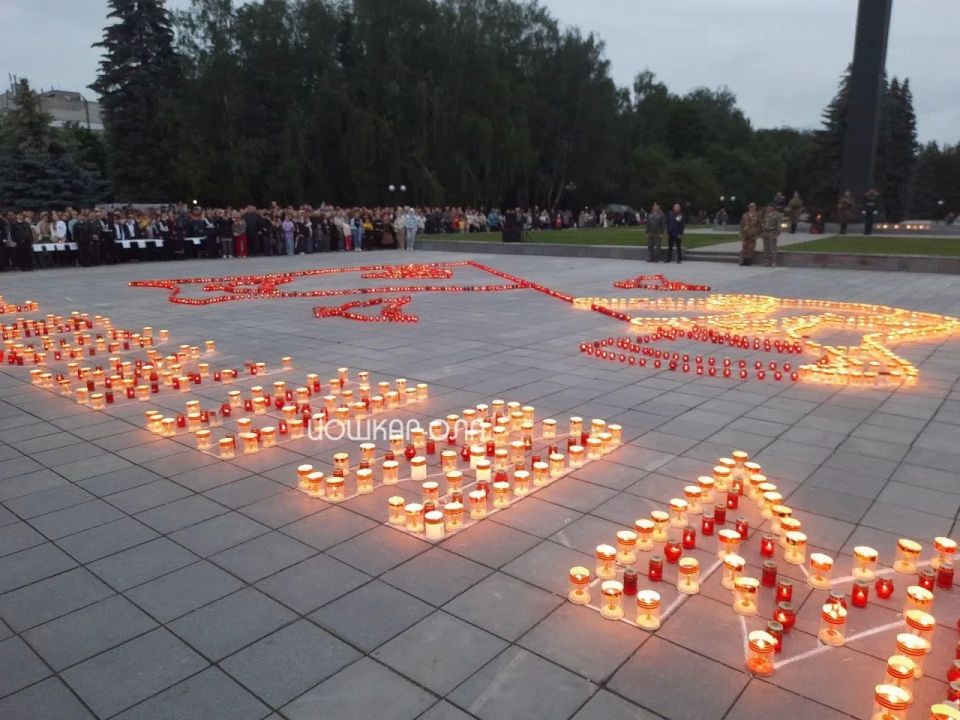 В ночь с 21 на 22 июня в Йошкар-Оле почтят память героев Великой Отечественной войны В ночь с 21 на 22 июня в Йошкар-Оле почтят память героев Великой Отечественной войны