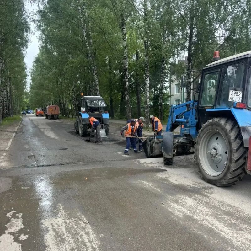 Дела городские. На улице Успенская, дорожники АО «Город» приступили к обустройству тротуара Дела городские. На улице Успенская, дорожники АО «Город» приступили к обустройству тротуара