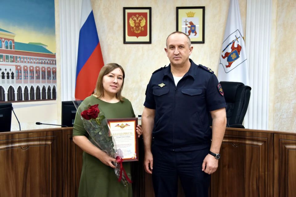 10 июня – День образования пресс-служб и подразделений общественных связей в системе МВД России 10 июня – День образования пресс-служб и подразделений общественных связей в системе МВД России