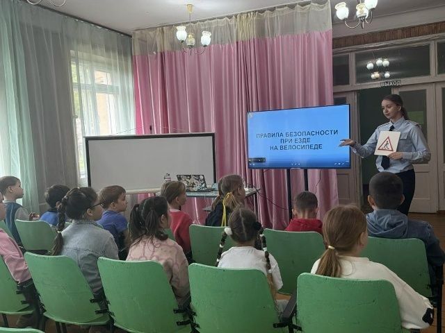 О предлагаемых должностях, преимуществах и требованиях к кандидатам Вы можете узнать, обратившись по следующим номерам: О предлагаемых должностях, преимуществах и требованиях к кандидатам Вы можете узнать, обратившись по следующим номерам: