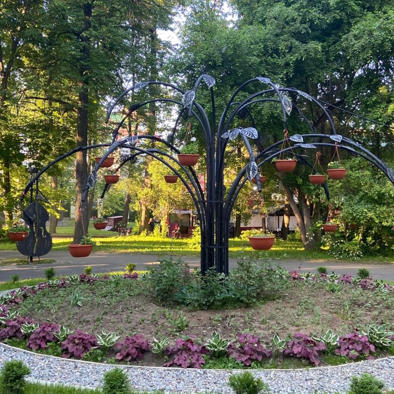 В Центральном парке культуры и отдыха появилось колесо обозрения в миниатюре! В Центральном парке культуры и отдыха появилось колесо обозрения в миниатюре!