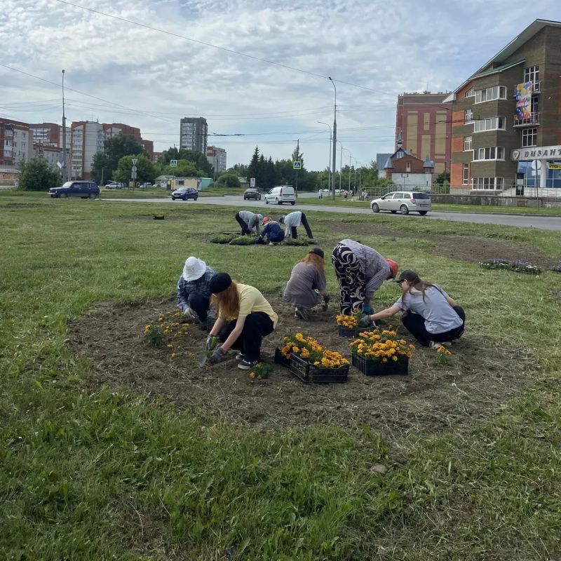 Заглядываем в трудовые будни городских служб АО «Город» Заглядываем в трудовые будни городских служб АО «Город»