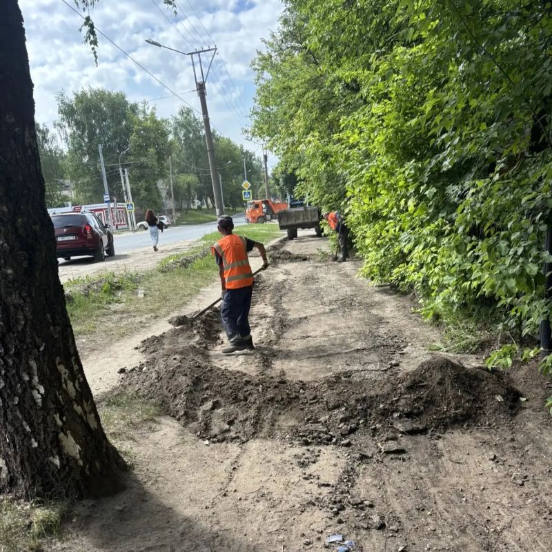 Заглядываем в трудовые будни городских служб АО «Город» Заглядываем в трудовые будни городских служб АО «Город»