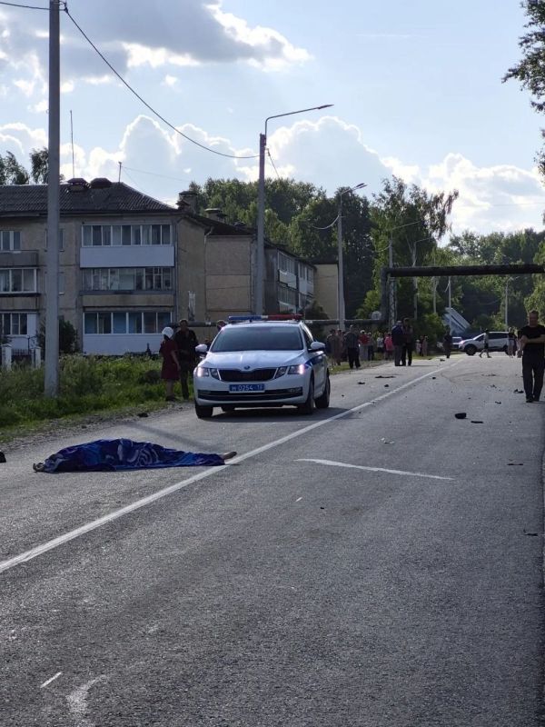 Устанавливаются обстоятельства ДТП в Медведевском районе Устанавливаются обстоятельства ДТП в Медведевском районе