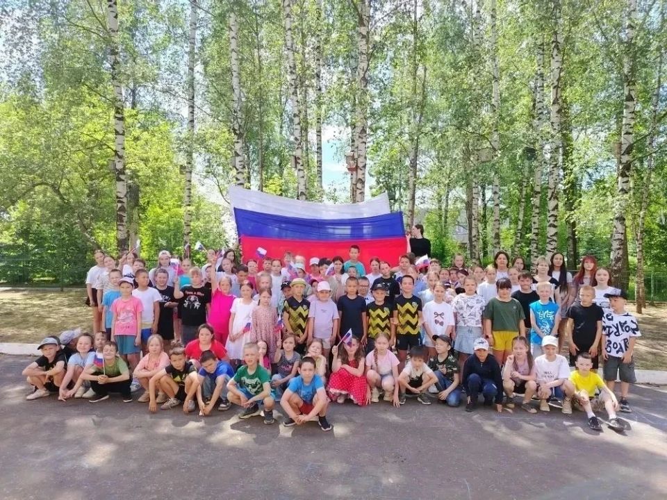 Сегодня в Медведевском районе отмечают День России! Сегодня в Медведевском районе отмечают День России!