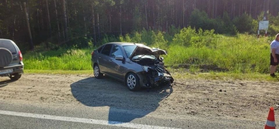 В Звениговском районе автоинспекторы разбираются в обстоятельствах ДТП, где пострадали 4 человека В Звениговском районе автоинспекторы разбираются в обстоятельствах ДТП, где пострадали 4 человека