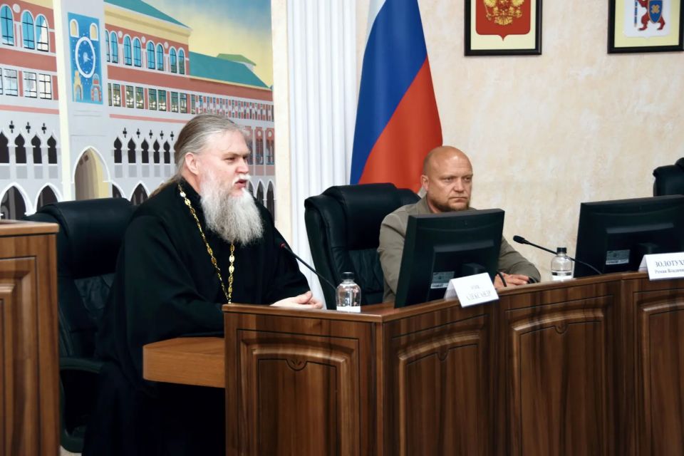 Молодые сотрудники органов внутренних дел встретились с руководством МВД по Республике Марий Эл Молодые сотрудники органов внутренних дел встретились с руководством МВД по Республике Марий Эл
