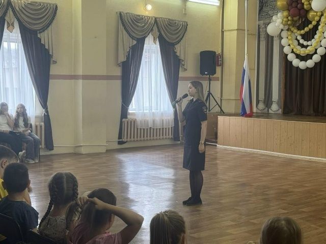 В Волжске автоинспекторы инициировали проведение в пришкольных лагерях тематических занятий «ВелоСИМ» В Волжске автоинспекторы инициировали проведение в пришкольных лагерях тематических занятий «ВелоСИМ»