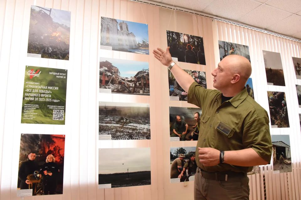 В Государственном Собрании Марий Эл открылась фотовыставка гуманитарной миссии Народного фронта «Всё для Победы» В Государственном Собрании Марий Эл открылась фотовыставка гуманитарной миссии Народного фронта «Всё для Победы»
