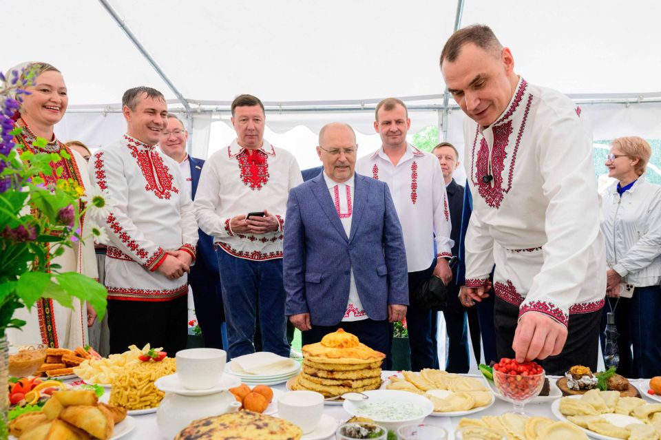 В Йошкар-Оле отметили Пеледыш пайрем В Йошкар-Оле отметили Пеледыш пайрем