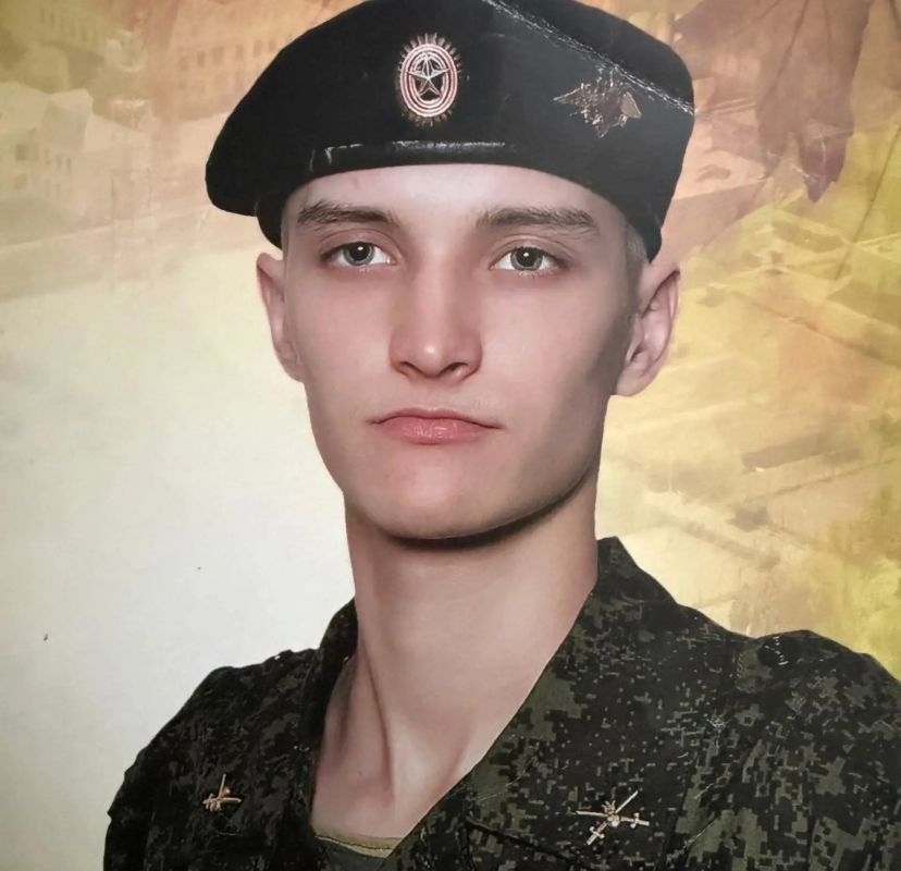 В посёлке Советский похоронили 30-летнего бойца, погибшего более года назад