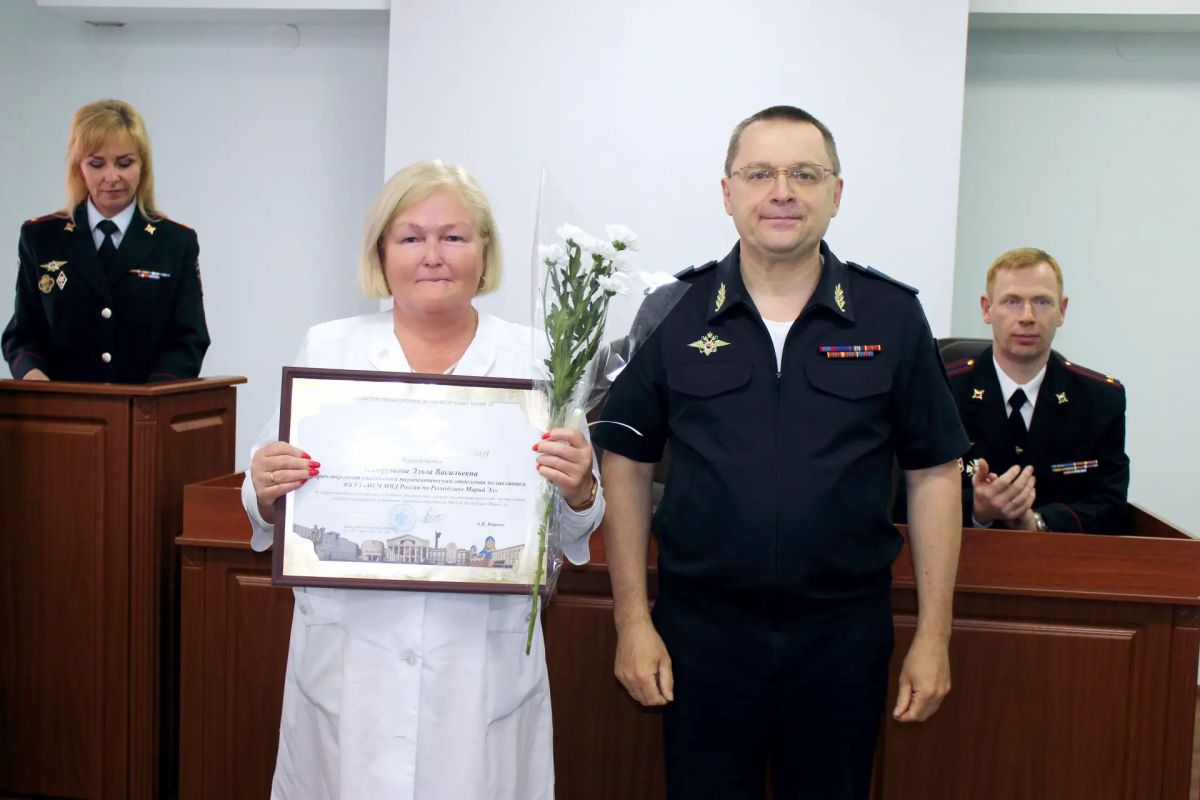 В МВД по Республике Марий Эл поздравили сотрудников медицинской службы В МВД по Республике Марий Эл поздравили сотрудников медицинской службы