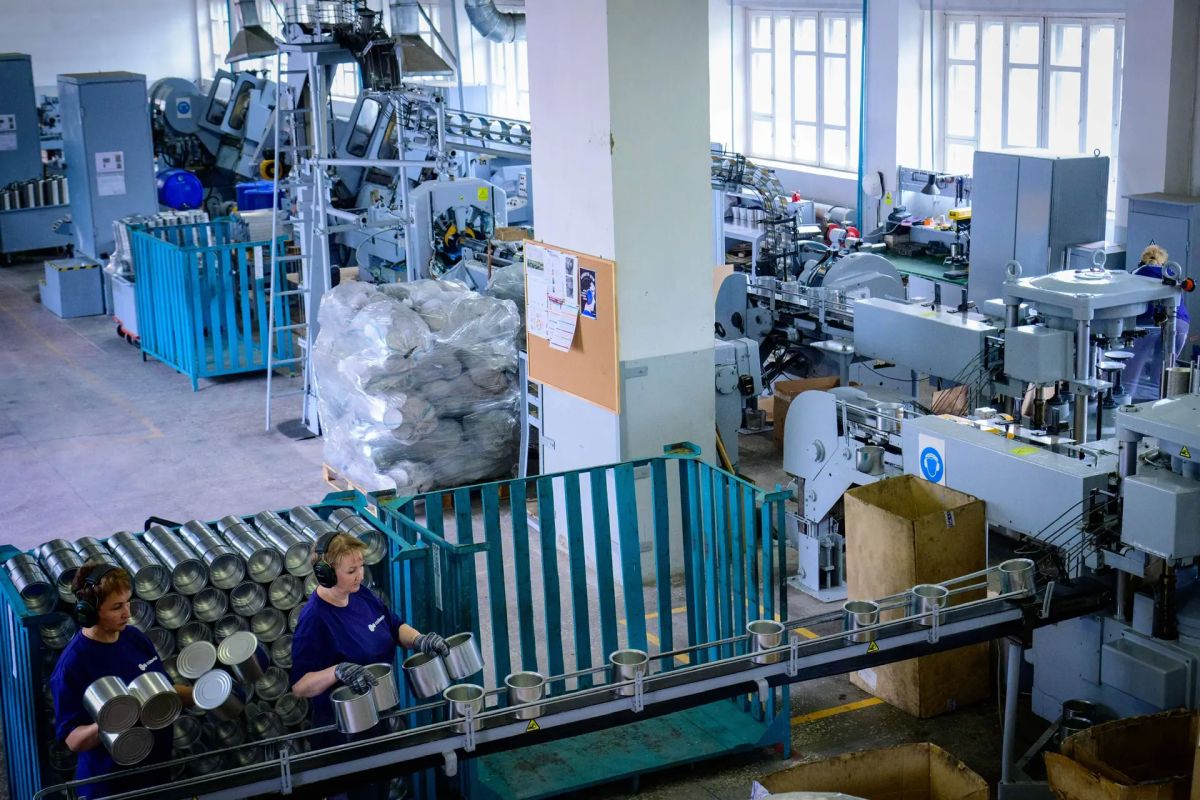 Глава республики оценил производственные мощности Шелангерского химзавода «Сайвер» Глава республики оценил производственные мощности Шелангерского химзавода «Сайвер»