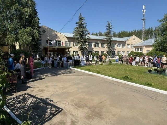 В рамках акции «Лето без опасности» в загородных лагерях отдыха сотрудники Госавтоинспекции проводят правовые ликбезы для детей и подростков В рамках акции «Лето без опасности» в загородных лагерях отдыха сотрудники Госавтоинспекции проводят правовые ликбезы для детей и подростков