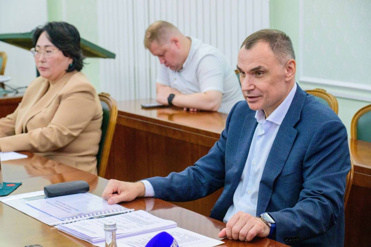 Министр транспорта РФ отметил высокие темпы дорожного строительства в Марий Эл Министр транспорта РФ отметил высокие темпы дорожного строительства в Марий Эл