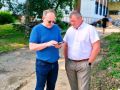 В ходе рабочей поездки глава администрации Медведевского района Денис Окулов осмотрел ход капитального ремонта Новоарбанской школы, реализуемого благодаря национальному проекту «Молодёжь и дети»