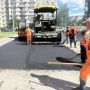 Ежедневная работа наших коммунальных служб - это поддержание чистоты и порядка на улицах, в парках и скверах Йошкар-Олы