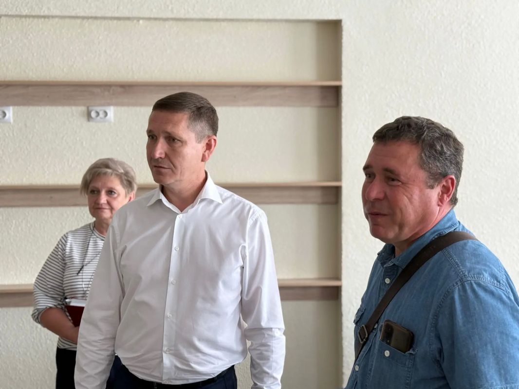 Антон Трудинов: Всегда иди дорогою добра: на ул. Фестивальной создаётся школа искусств Антон Трудинов: Всегда иди дорогою добра: на ул. Фестивальной создаётся школа искусств