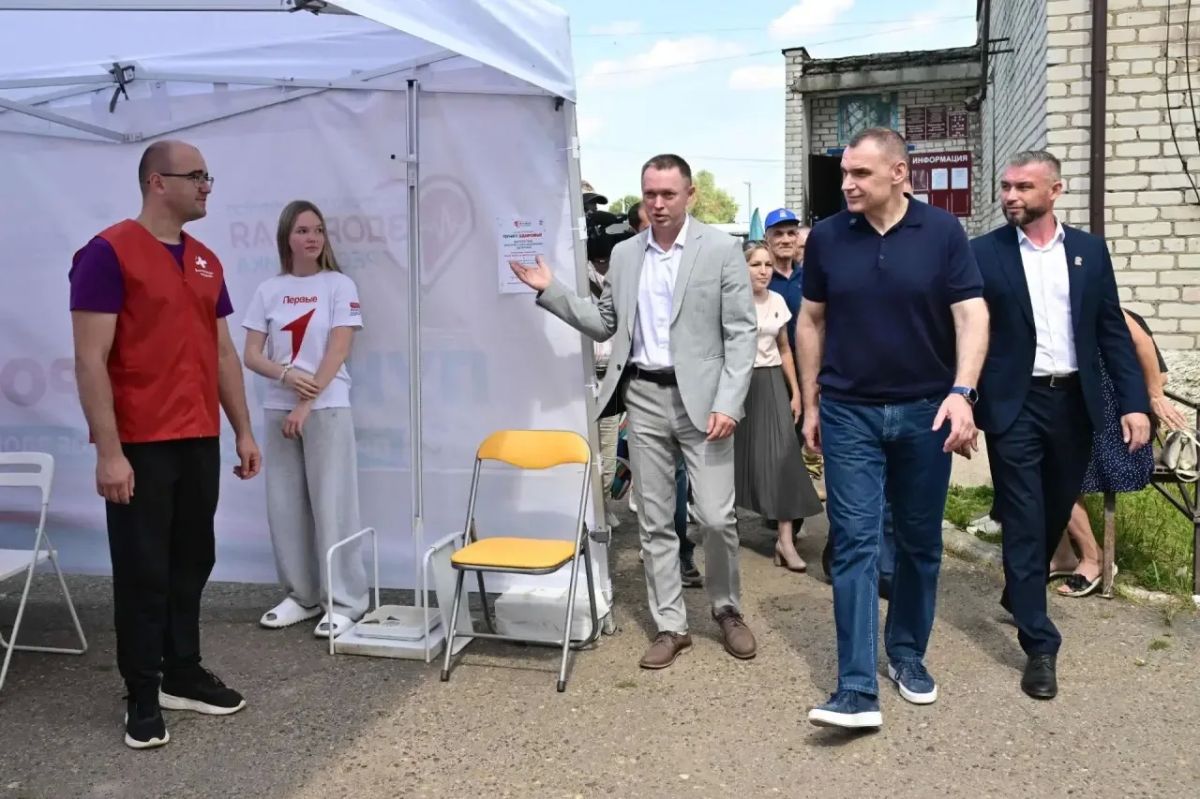 Юрий Зайцев: Во время рабочей поездки в Волжский муниципальный округ посетил выездную акцию «День здоровья» в Приволжской амбулатории Юрий Зайцев: Во время рабочей поездки в Волжский муниципальный округ посетил выездную акцию «День здоровья» в Приволжской амбулатории