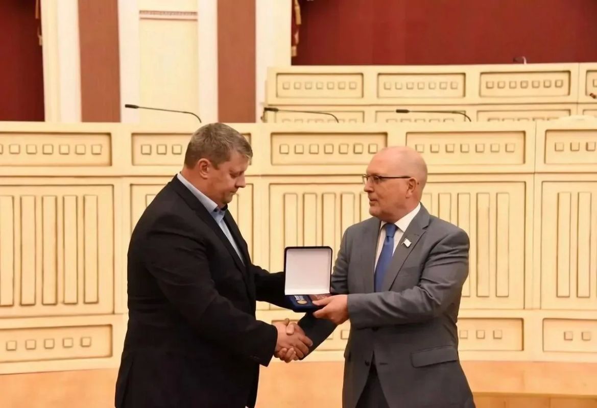 Председатель Общественной палаты Марий Эл Герман Дементьев награжден Медалью Общественной палаты Российской Федерации «За заслуги перед обществом»