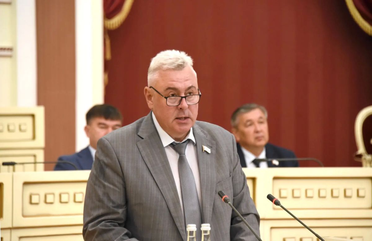 Исполнение бюджетов, объединение деревень и приведение республиканского законодательства в соответствии с федеральным: итоги восемнадцатой сессии Государственного Собрания Исполнение бюджетов, объединение деревень и приведение республиканского законодательства в соответствии с федеральным: итоги восемнадцатой сессии Государственного Собрания