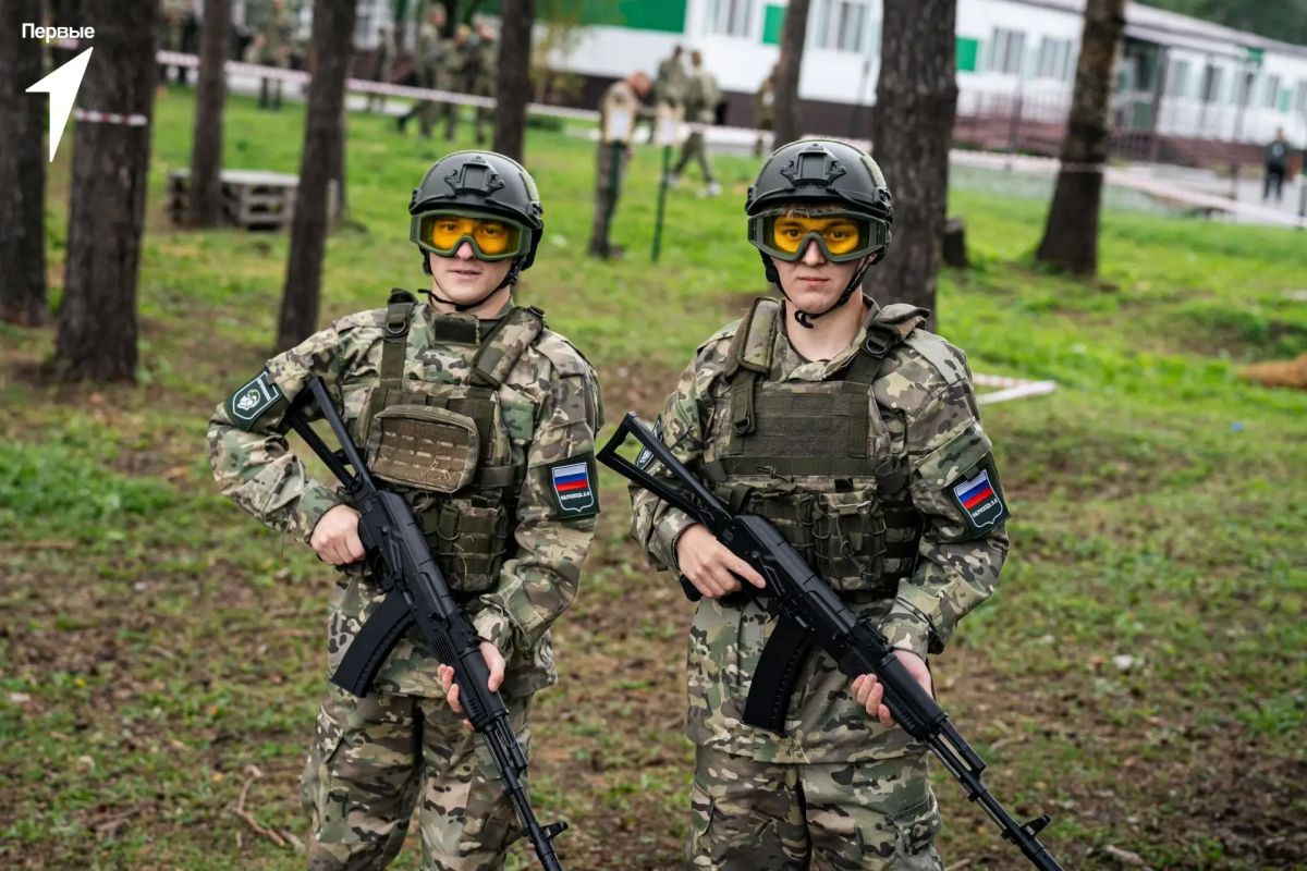 Мы гордимся отрядом «ОМК»! Мы гордимся отрядом «ОМК»!