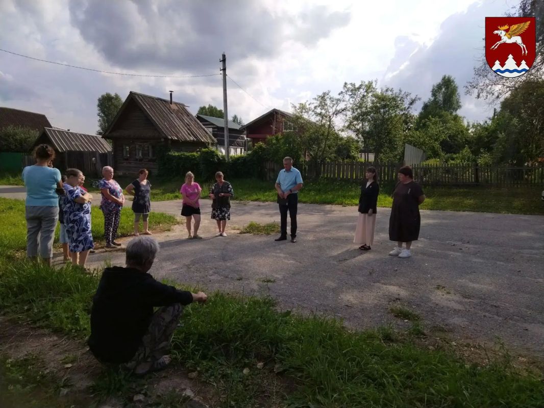 Вчера состоялись встречи главы Администрации Куженерского муниципального района Сергея Сидоркина и главы Куженерского муниципального района Ольги Ярыгиной с жителями деревень Шорсола и Памашнур Шорсолинского сельского... Вчера состоялись встречи главы Администрации Куженерского муниципального района Сергея Сидоркина и главы Куженерского муниципального района Ольги Ярыгиной с жителями деревень Шорсола и Памашнур Шорсолинского сельского...
