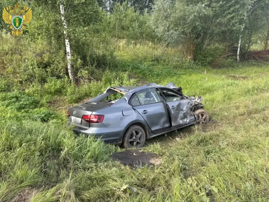 Сегодня утром в Волжском округе столкнулись Фольксваген Джетта и автобуса ПАЗ Сегодня утром в Волжском округе столкнулись Фольксваген Джетта и автобуса ПАЗ
