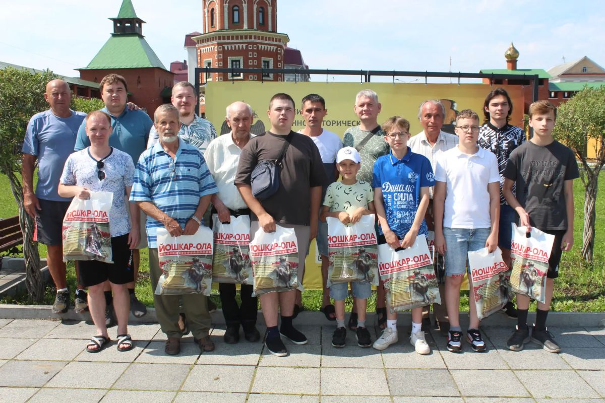 За Кубок мэра Йошкар-Олы по шахматам поборолись спортсмены из разных регионов России За Кубок мэра Йошкар-Олы по шахматам поборолись спортсмены из разных регионов России