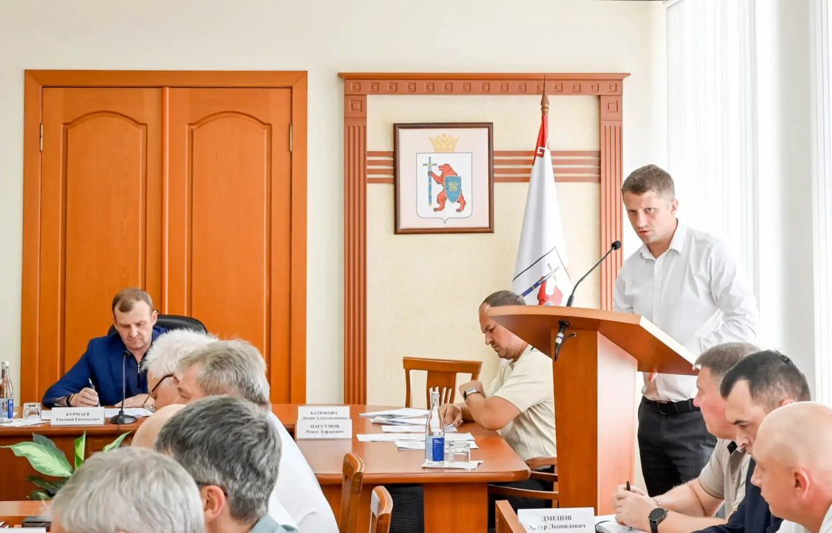 Министр внутренней политики Республики Марий Эл Антон Мирбадалев принял участие в заседании Республиканской межведомственной комиссии по поддержке участников специальной военной операции и членов их семей Министр внутренней политики Республики Марий Эл Антон Мирбадалев принял участие в заседании Республиканской межведомственной комиссии по поддержке участников специальной военной операции и членов их семей