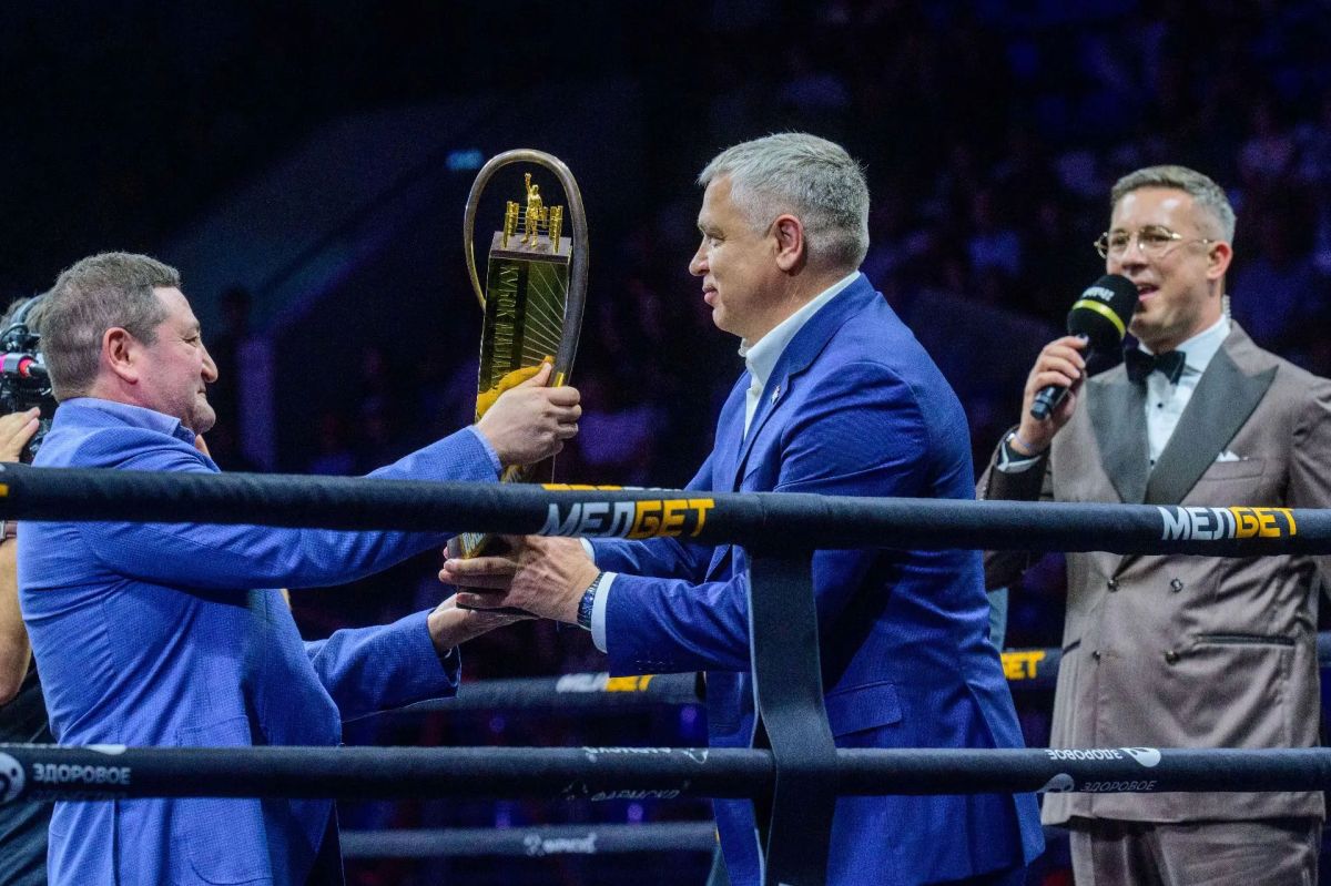 Юрий Зайцев дал старт Кубку двукратного чемпиона мира по боксу Раимкуля Малахбекова Юрий Зайцев дал старт Кубку двукратного чемпиона мира по боксу Раимкуля Малахбекова