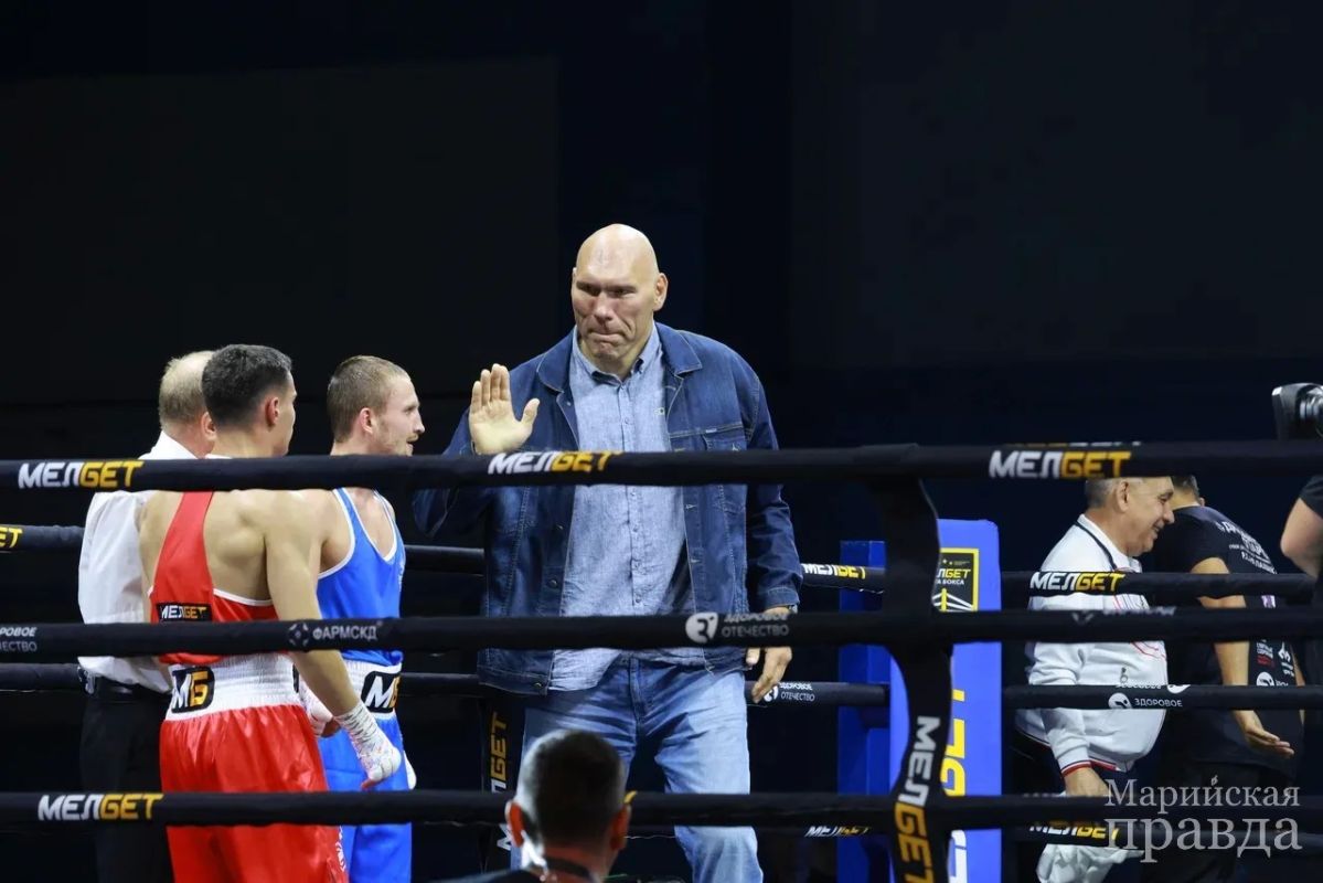 Боксеры «Динамо» завоевали в Йошкар-Оле кубок двукратного чемпиона мира Раимкуля Малахбекова Боксеры «Динамо» завоевали в Йошкар-Оле кубок двукратного чемпиона мира Раимкуля Малахбекова