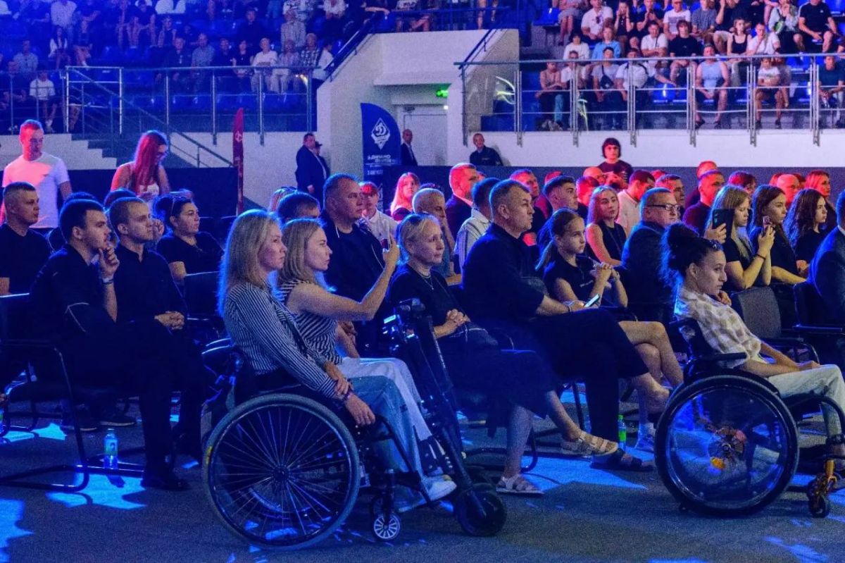 Юрий Зайцев дал старт Кубку двукратного чемпиона мира по боксу Раимкуля Малахбекова Юрий Зайцев дал старт Кубку двукратного чемпиона мира по боксу Раимкуля Малахбекова