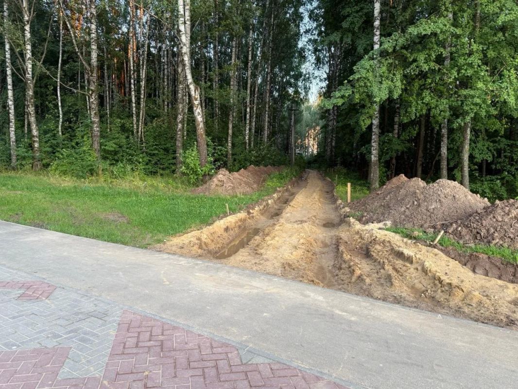 В парке «Тарханово» в Йошкар-Оле начали обустройство современного маршрута здоровья протяженностью 1,6 километра В парке «Тарханово» в Йошкар-Оле начали обустройство современного маршрута здоровья протяженностью 1,6 километра