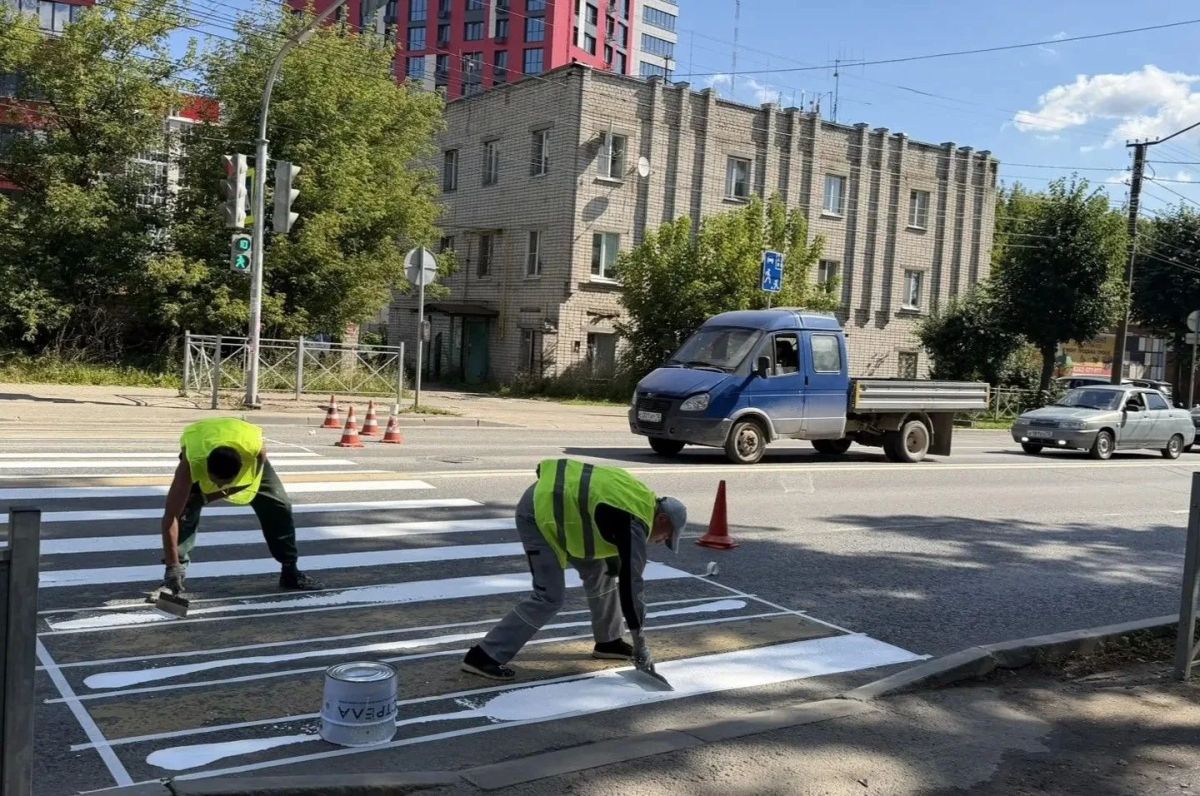 До середины августа в Йошкар-Оле приведут в порядок 530 пешеходных переходов