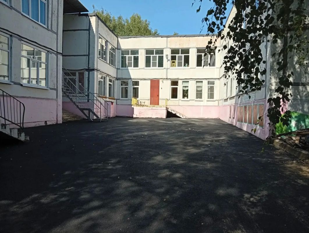 По инициативе жителей на территории детсада Йошкар-Олы заменят асфальт По инициативе жителей на территории детсада Йошкар-Олы заменят асфальт