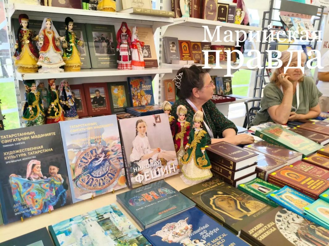 В Йошкар-Оле стартовал Марийский книжный фестиваль В Йошкар-Оле стартовал Марийский книжный фестиваль