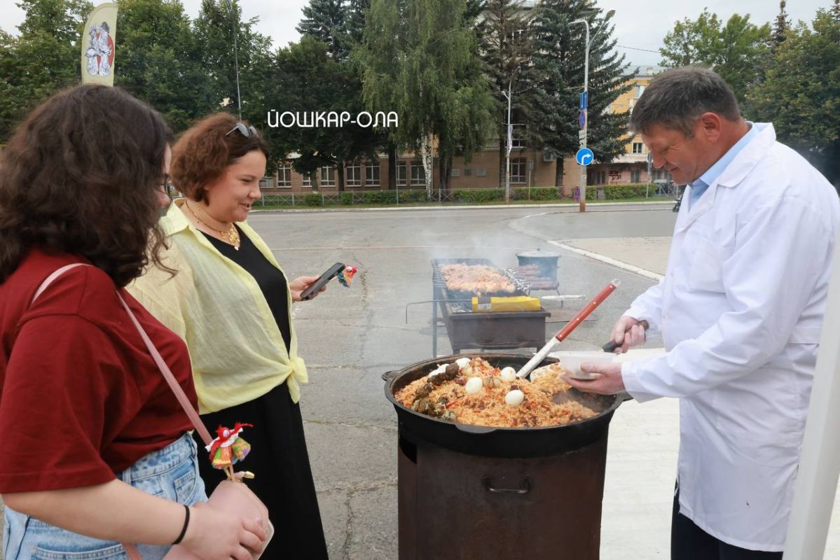 Празднование Дня города в Йошкар Оле в самом разгаре! Празднование Дня города в Йошкар Оле в самом разгаре!