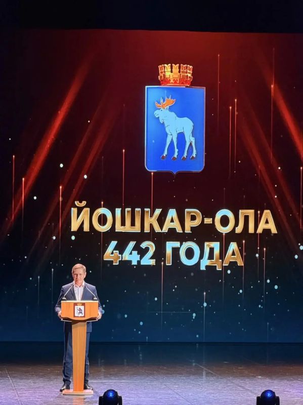 Служение городу!. С особой теплотой и гордостью столица Марий Эл приветствовала своих выдающихся земляков Служение городу!. С особой теплотой и гордостью столица Марий Эл приветствовала своих выдающихся земляков