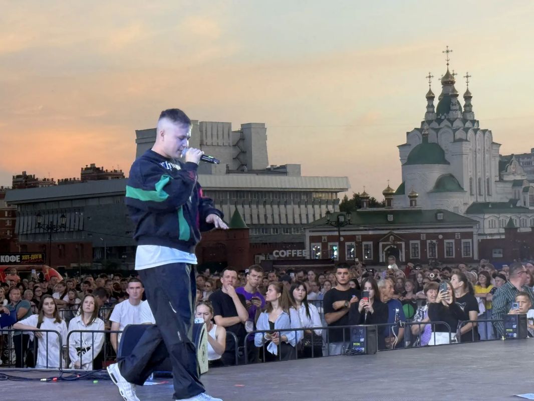 Иван Валеев поет для Йошкар-Олы Иван Валеев поет для Йошкар-Олы