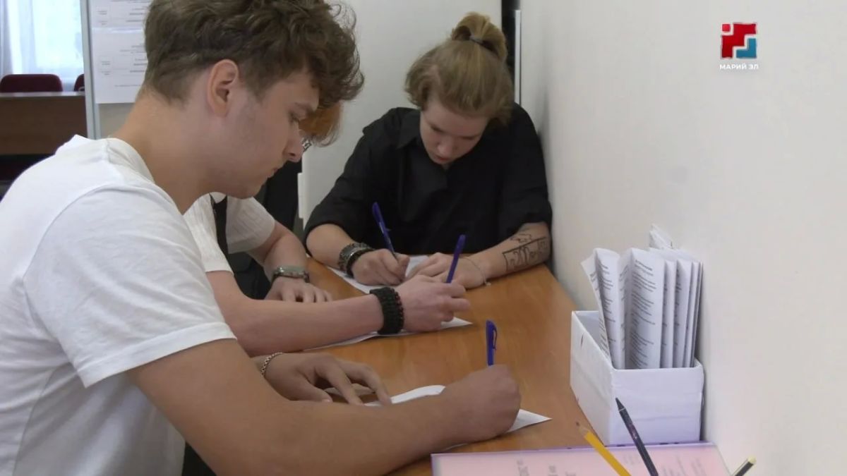 Ещё один шаг – и школьный аттестат останется в прошлом