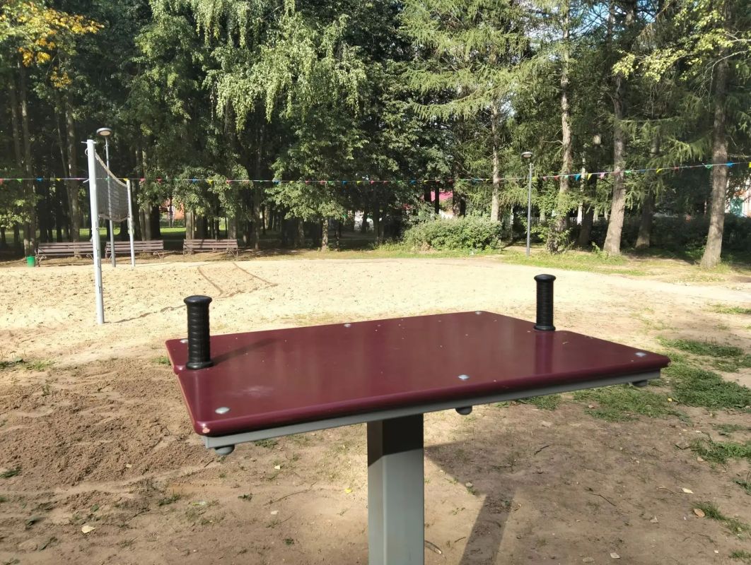 В центральном парке п.Мари-Турек завершились работы по благоустройству спортивно- игровой площадки! В центральном парке п.Мари-Турек завершились работы по благоустройству спортивно- игровой площадки!