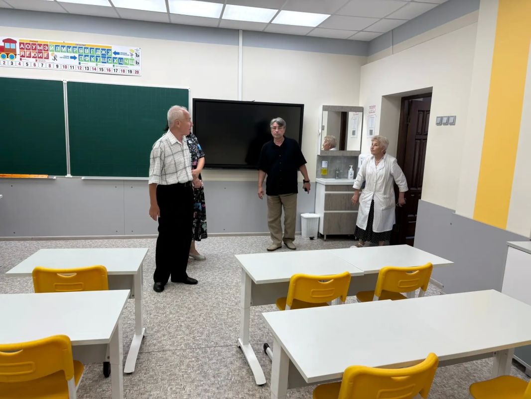 В Йошкар-Оле проводится приемка школ к новому учебному году! В Йошкар-Оле проводится приемка школ к новому учебному году!